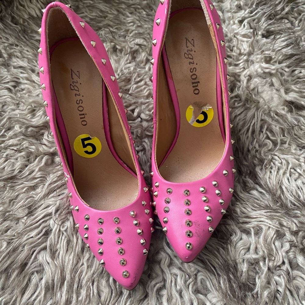Size 5 shoe